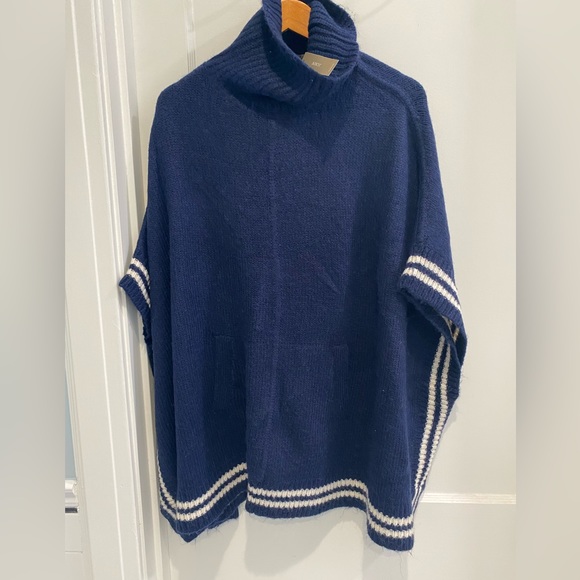 Jcrew sweater poncho in navy - Picture 2 of 3